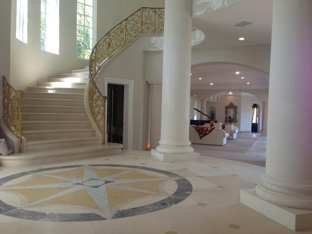 Stradella Court Mansion Hébergement de vacances Los Angeles